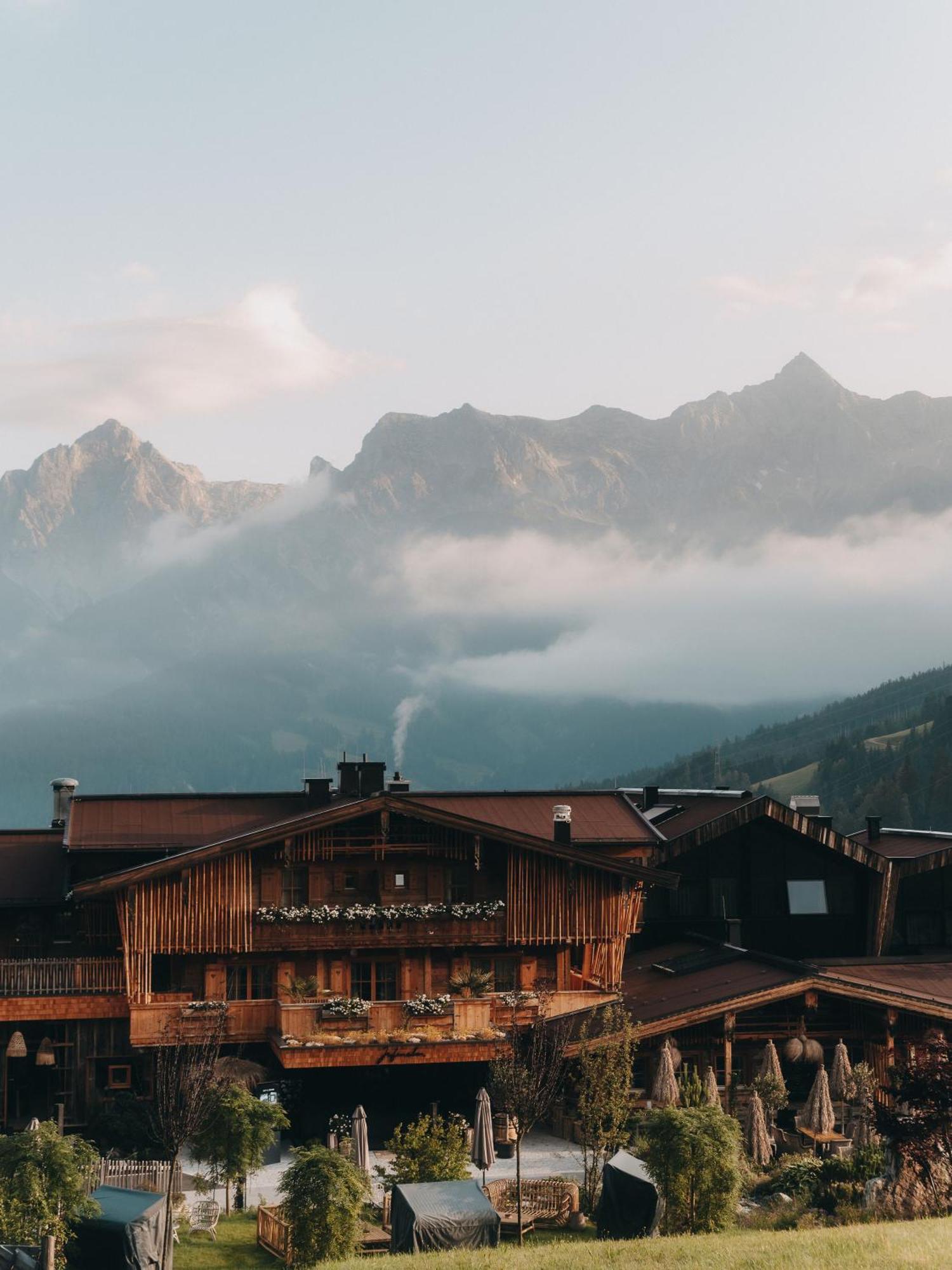 Jufenalm Boho Hotel & Restaurant Maria Alm am Steinernen Meer Exterior photo